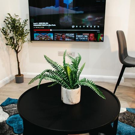 City Centre Luxury Apartment Belfast Bagian luar foto
