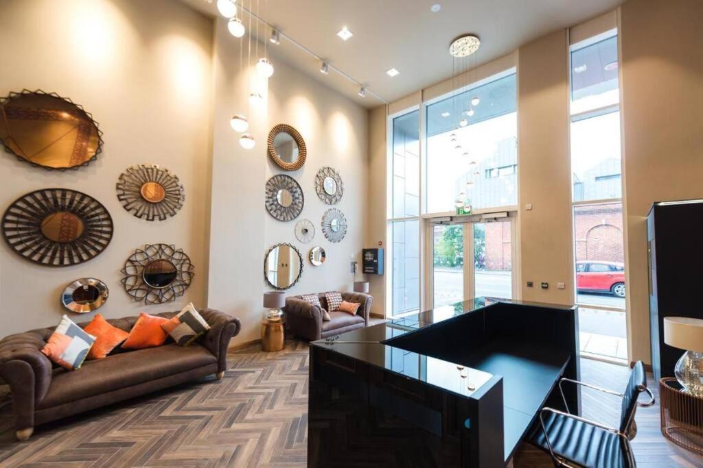 City Centre Luxury Apartment Belfast Bagian luar foto