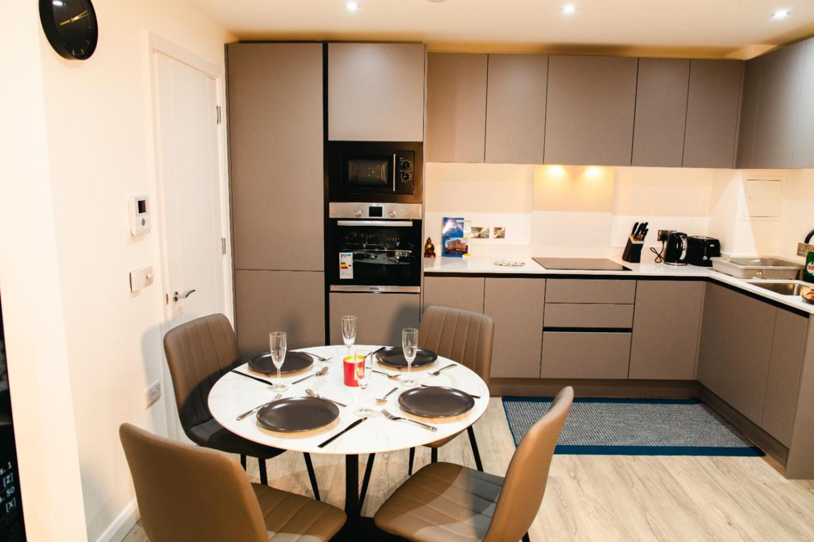 City Centre Luxury Apartment Belfast Bagian luar foto